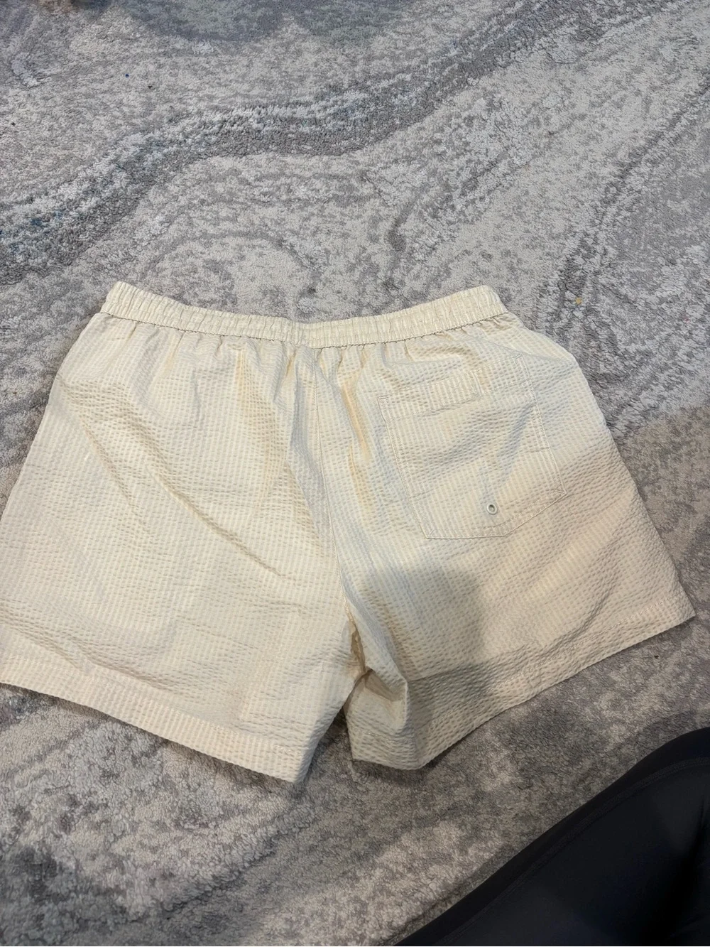 Zara Men's Cream Seersucker Waffle Drawstring Swim Shorts